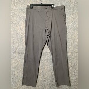 Tommy Hilfiger Men Size 36W Gray Performance Stretch Tapered New‎